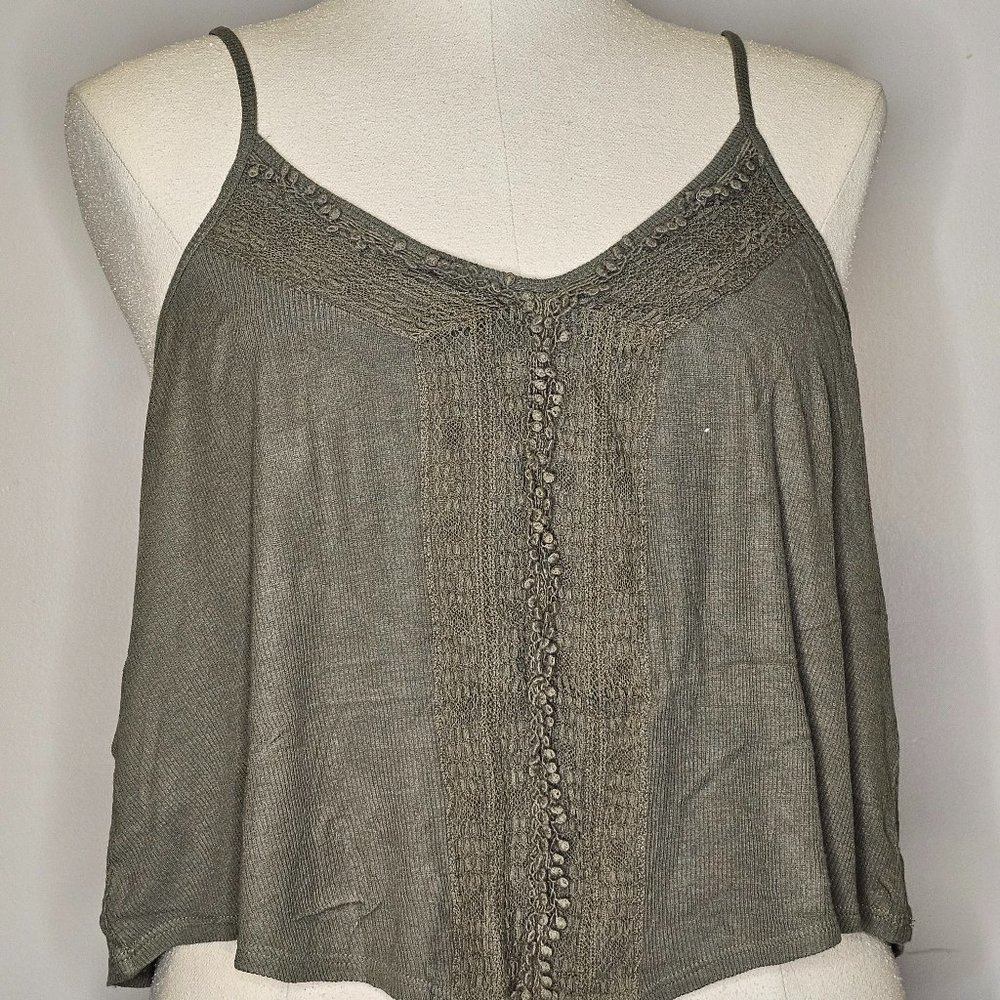 Crochet work detail ribbed spaghetti strap swing tank